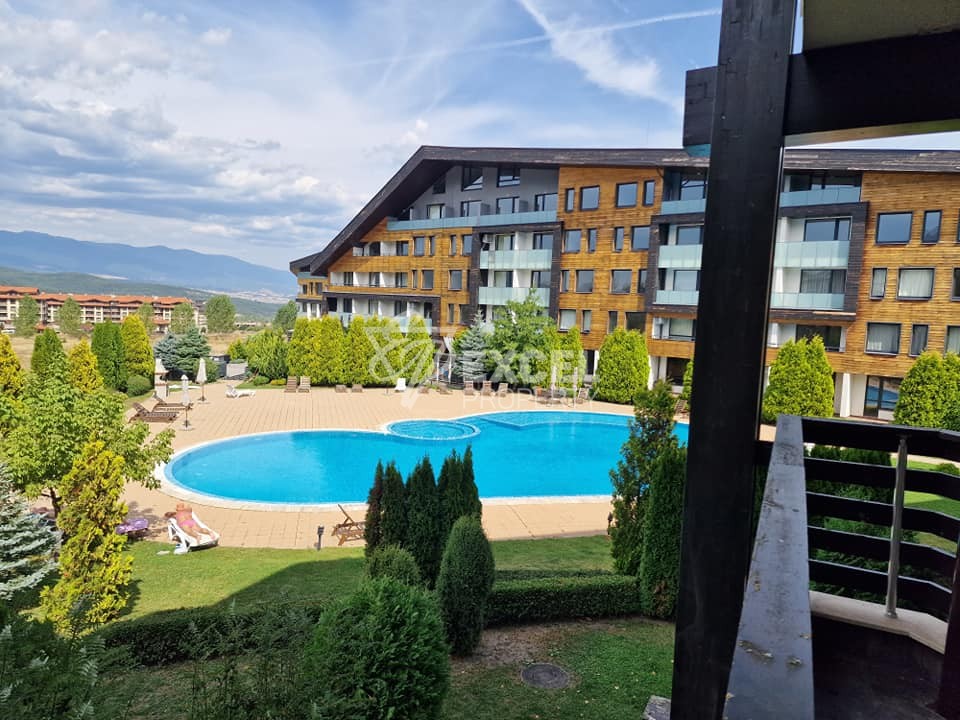Spacious one bedroom apartment for sale in the Aspen Suites complex next to Pirin Golf
