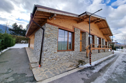 Alpine house with three bedrooms for sale in Razlog and Bansko area!