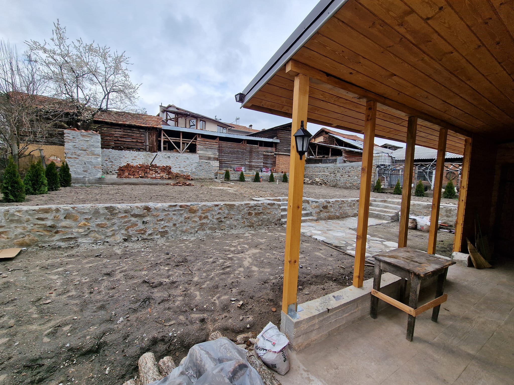 Renovated three-story house with a large yard for sale in the village of Banya, Bansko region