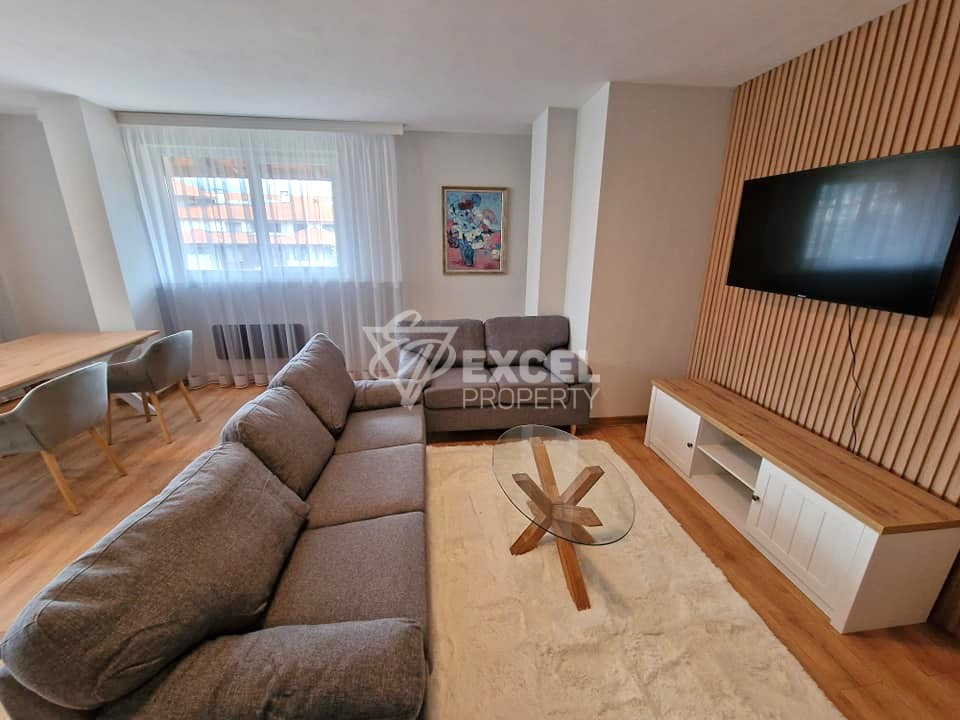 Two bedroom apartment with new furniture 50 meters from the ski lift, Bansko Royal Towers