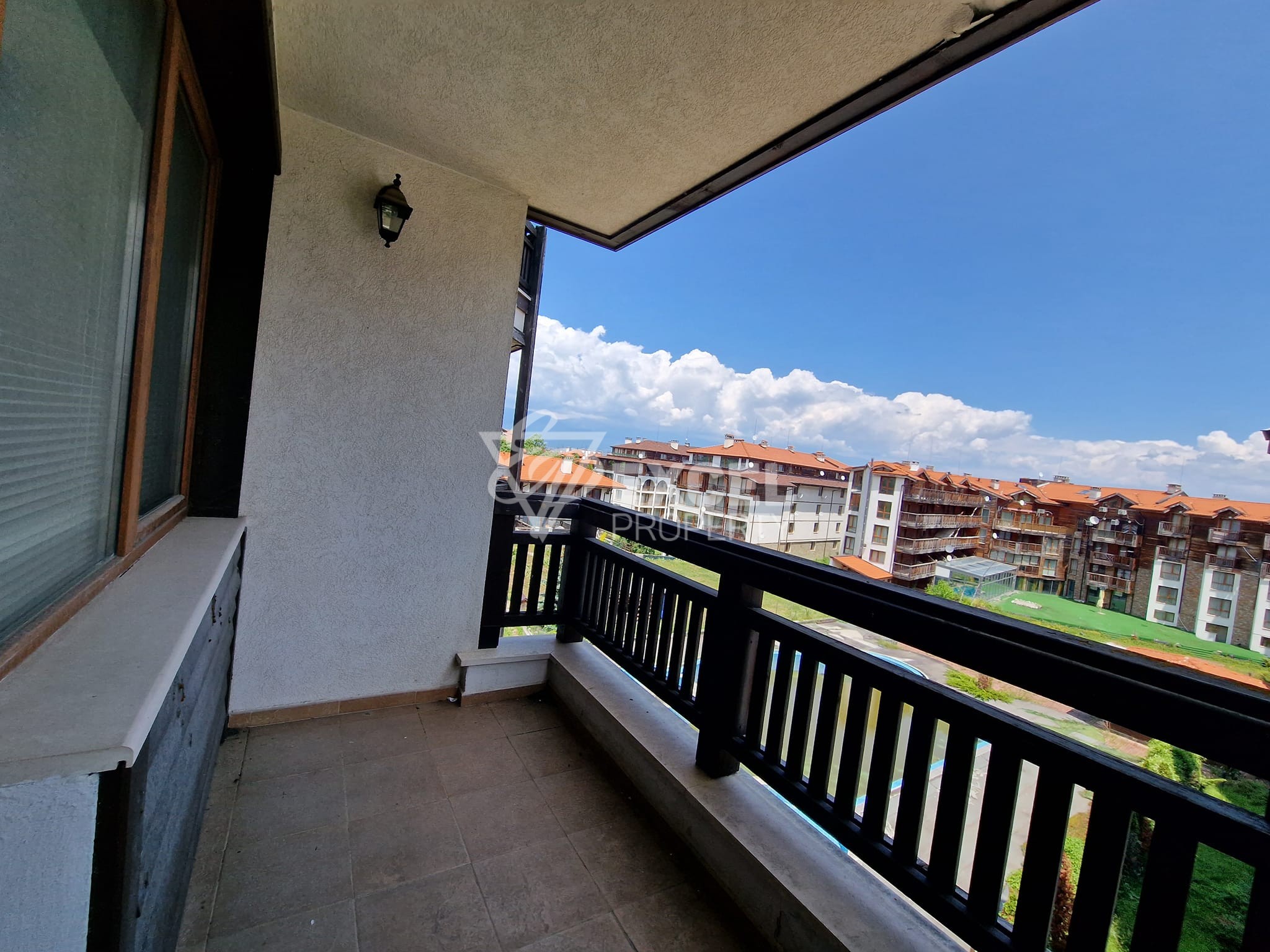 One-room apartment at a bargain price next to Lyon Hotel in Bansko