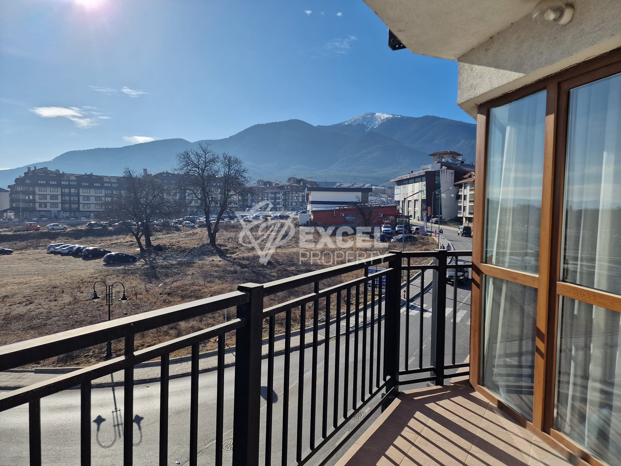 MPM Guinness Hotel: one-bedroom apartment for sale next to ski lift Bansko