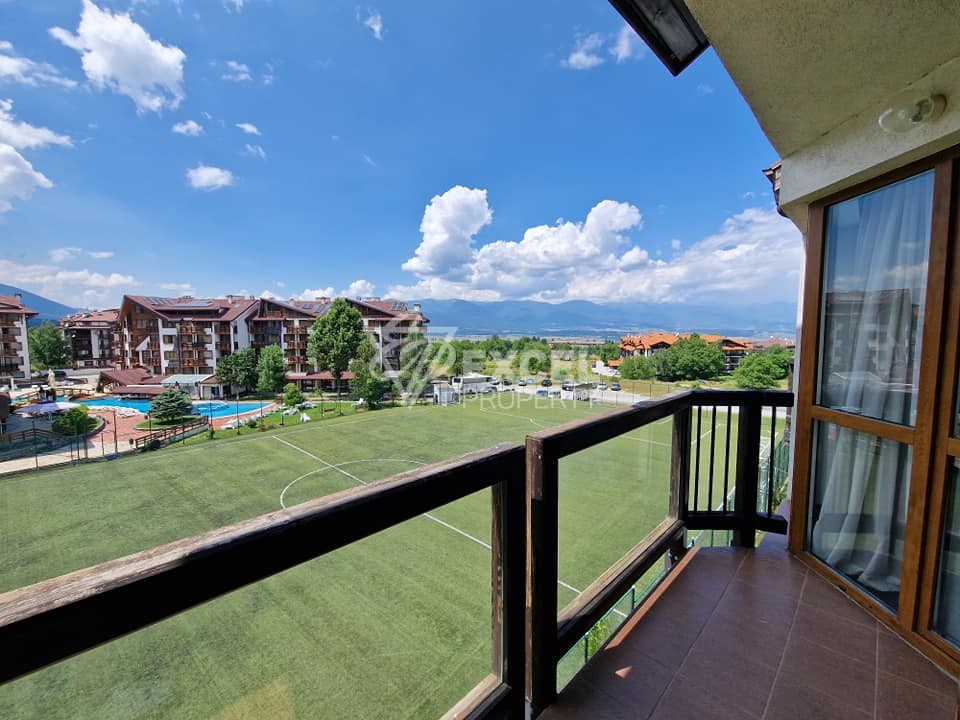 One-bedroom apartment with a wonderful view of Pirin, next to the BELVEDERE hotel