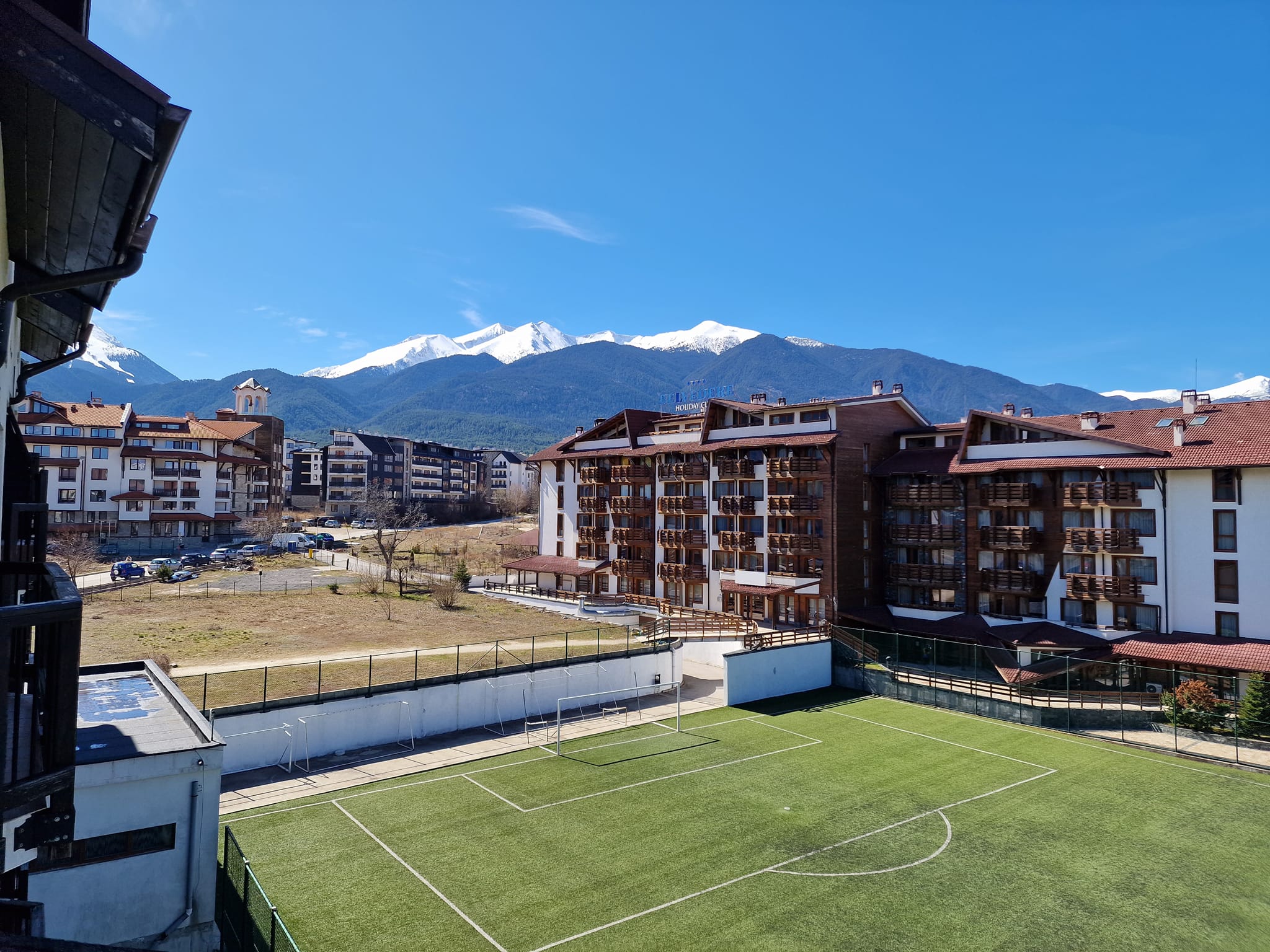 Spacious studio 200 meters from the ski lift in Bansko! Beautiful view of Pirin!