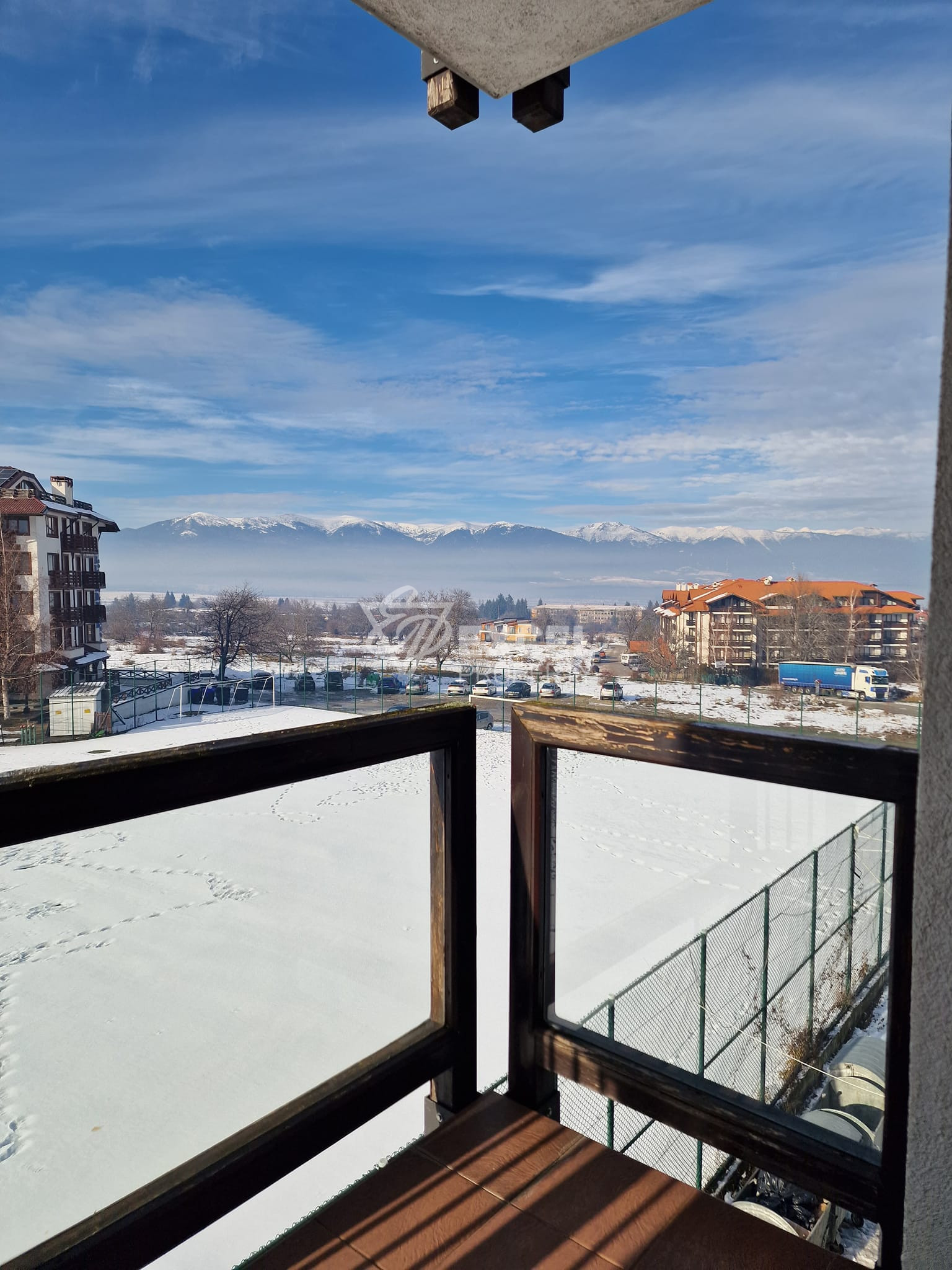 Bright one bedroom apartment 200 m from the Gondola in Bansko! View of Pirin mountain!