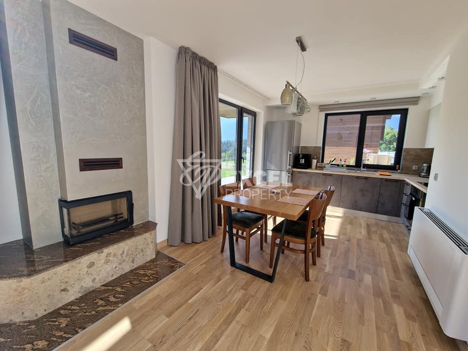 Furnished two-story house with a yard and a breathtaking view of the Pirin mountain to Razlog and Bansko