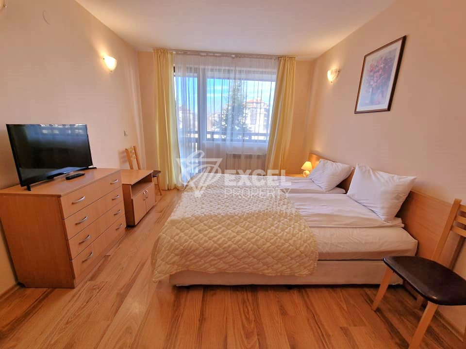 Furnished studio with a terrace and a view of the Pirin Mountains for sale in Orbilux, Bansko