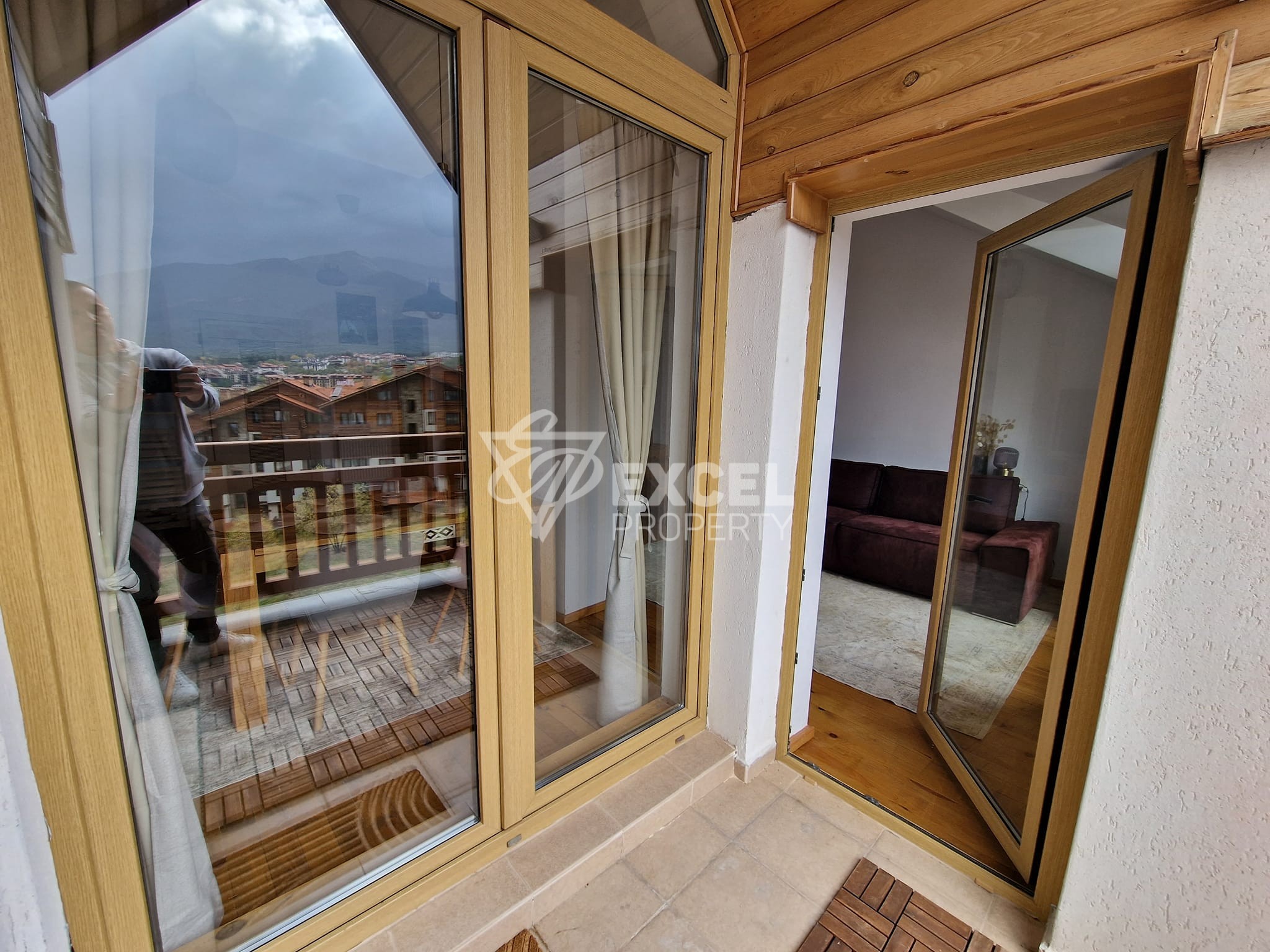 A unique apartment (maisonette) with a frontal view of the Pirin Mountains for sale in Bansko