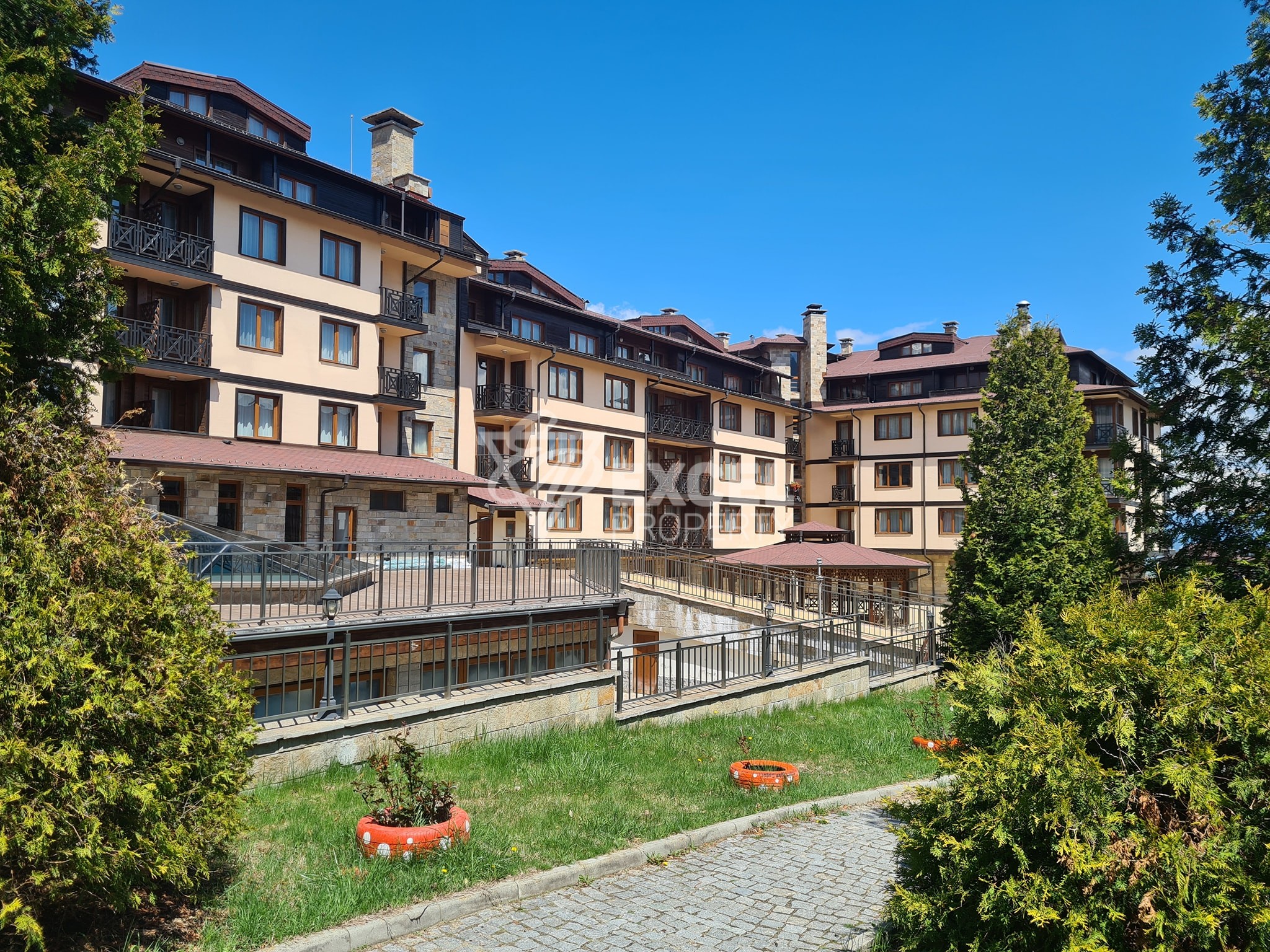 One-bedroom apartment 50 meters from the ski lift in Bansko for sale