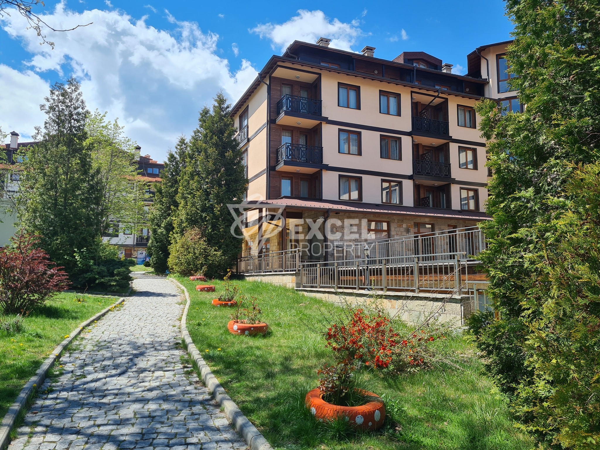 One-bedroom apartment 50 meters from the ski lift in Bansko for sale