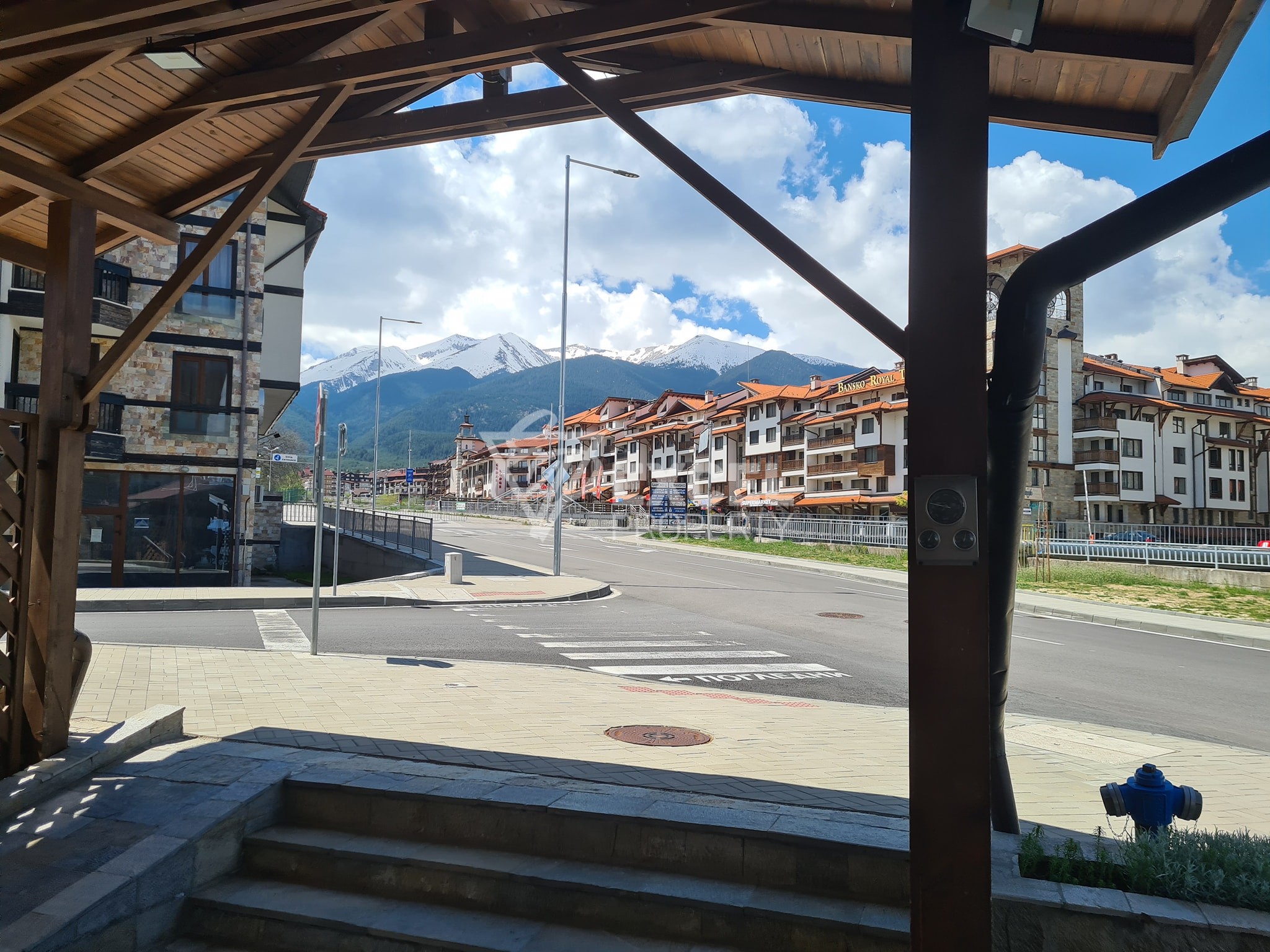 One-bedroom apartment 50 meters from the ski lift in Bansko for sale