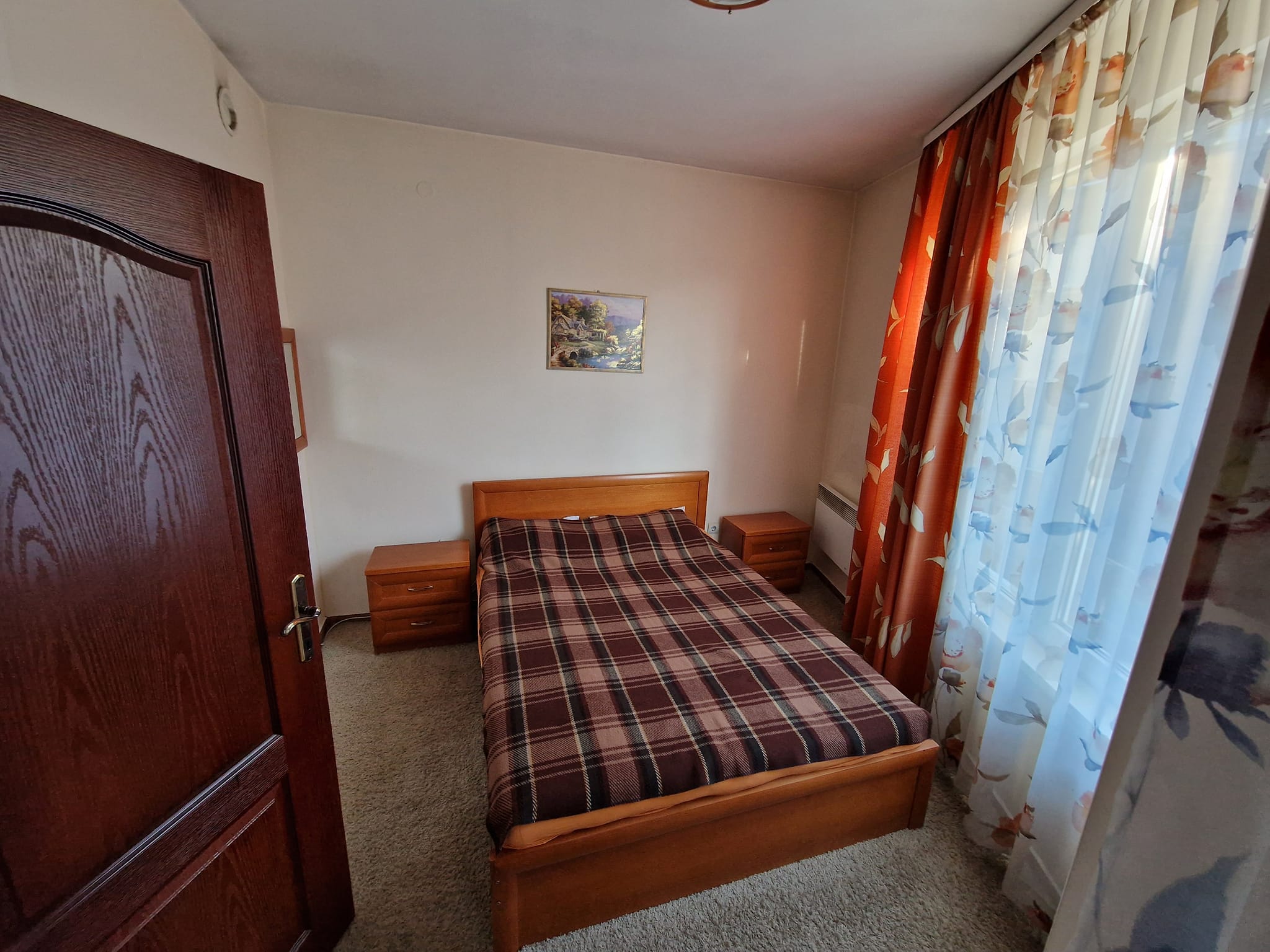 Sunny one bedroom apartment with fireplace for sale in Bansko next to Lucky Hotel