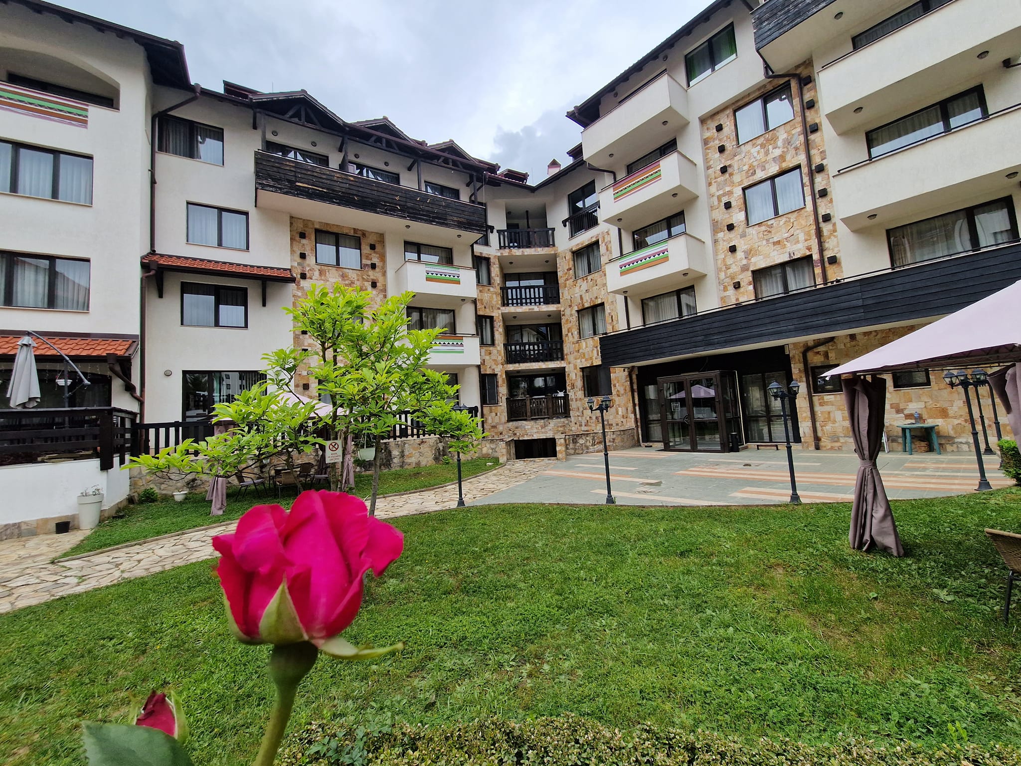 A profitable opportunity to rent: Furnished two-bedroom apartment in Bansko