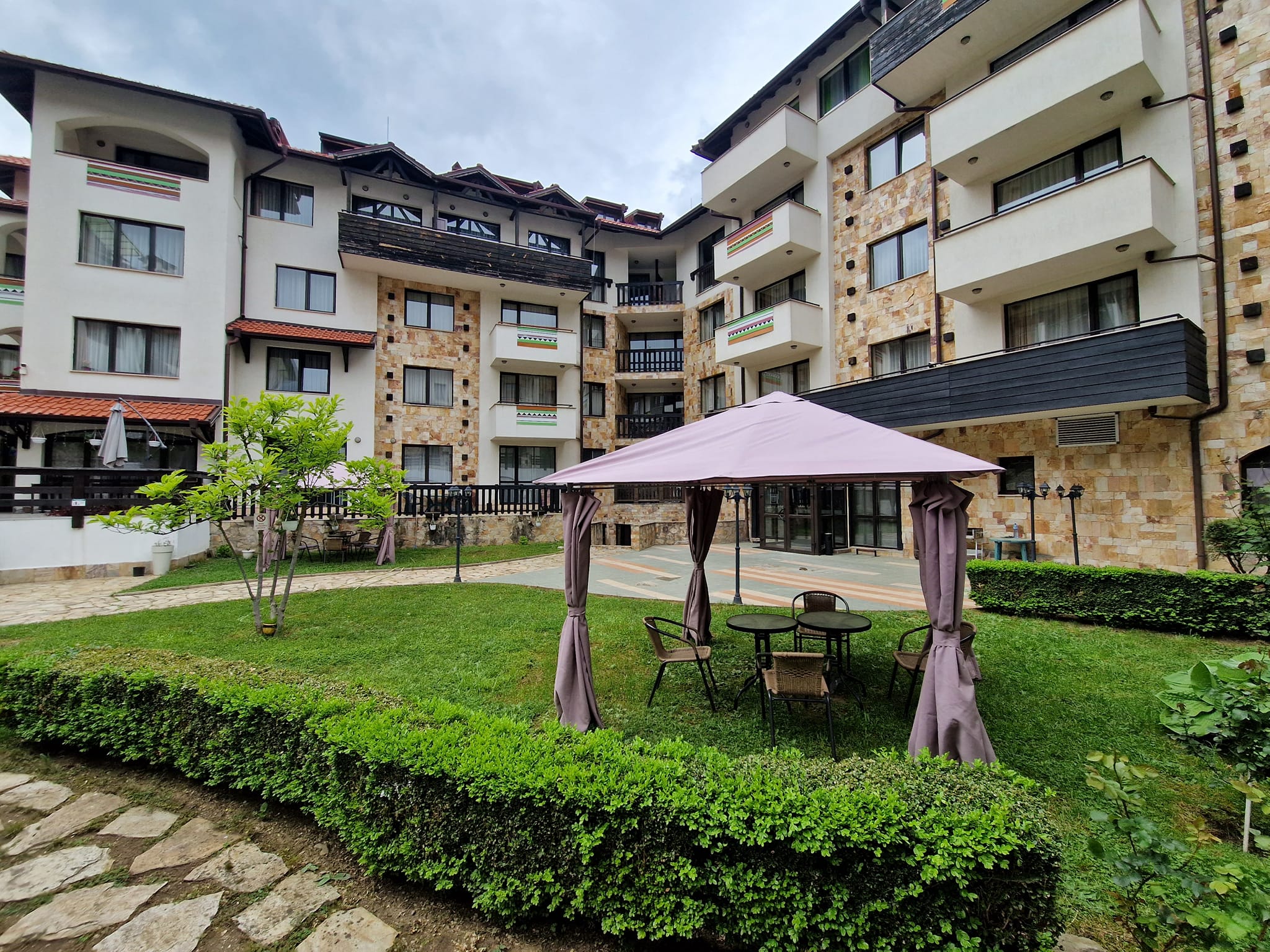 For sale in Bansko: Maisonette apartment with 2 separate bedrooms and 3 toilets