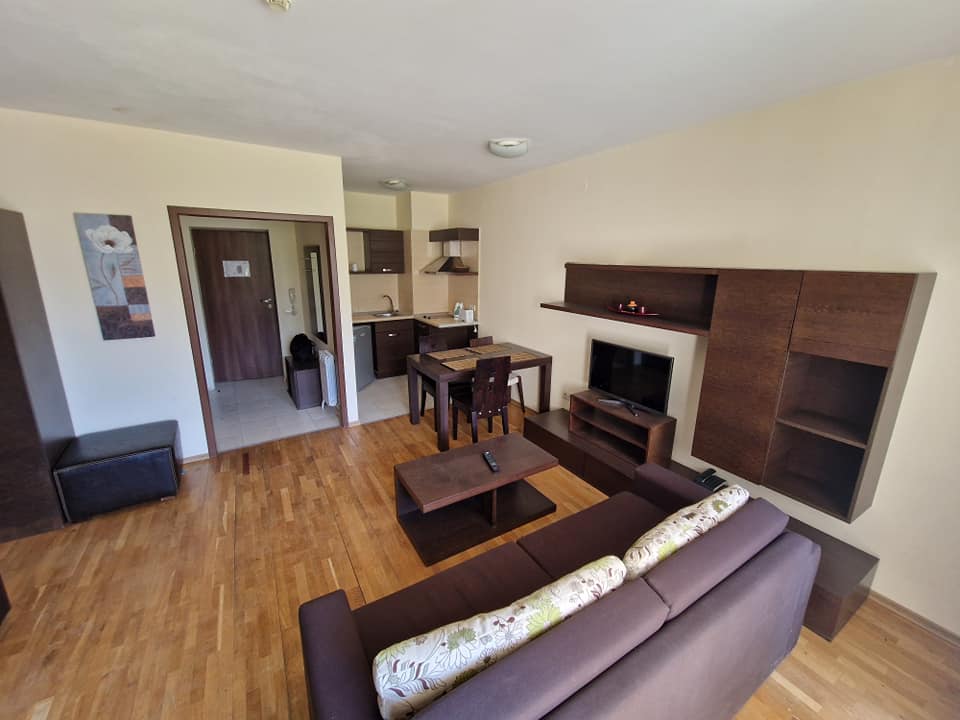 Large southern one bedroom apartment for sale in Bansko in All Seasons Club