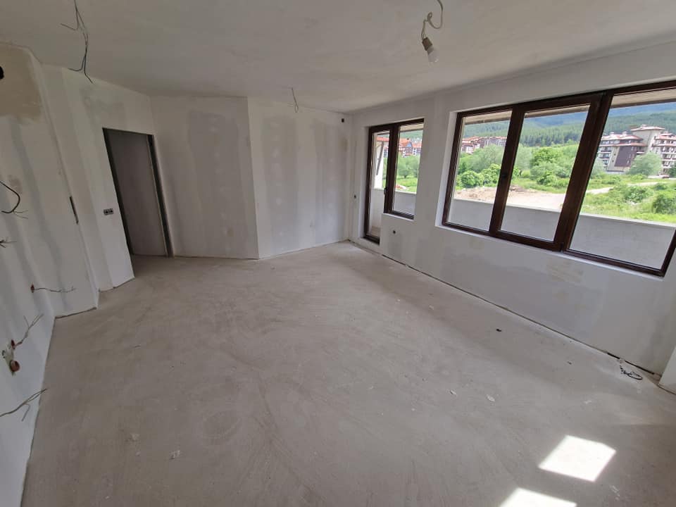 Affordable south-facing two bedroom apartment for sale with a view of the Pirin Mountains