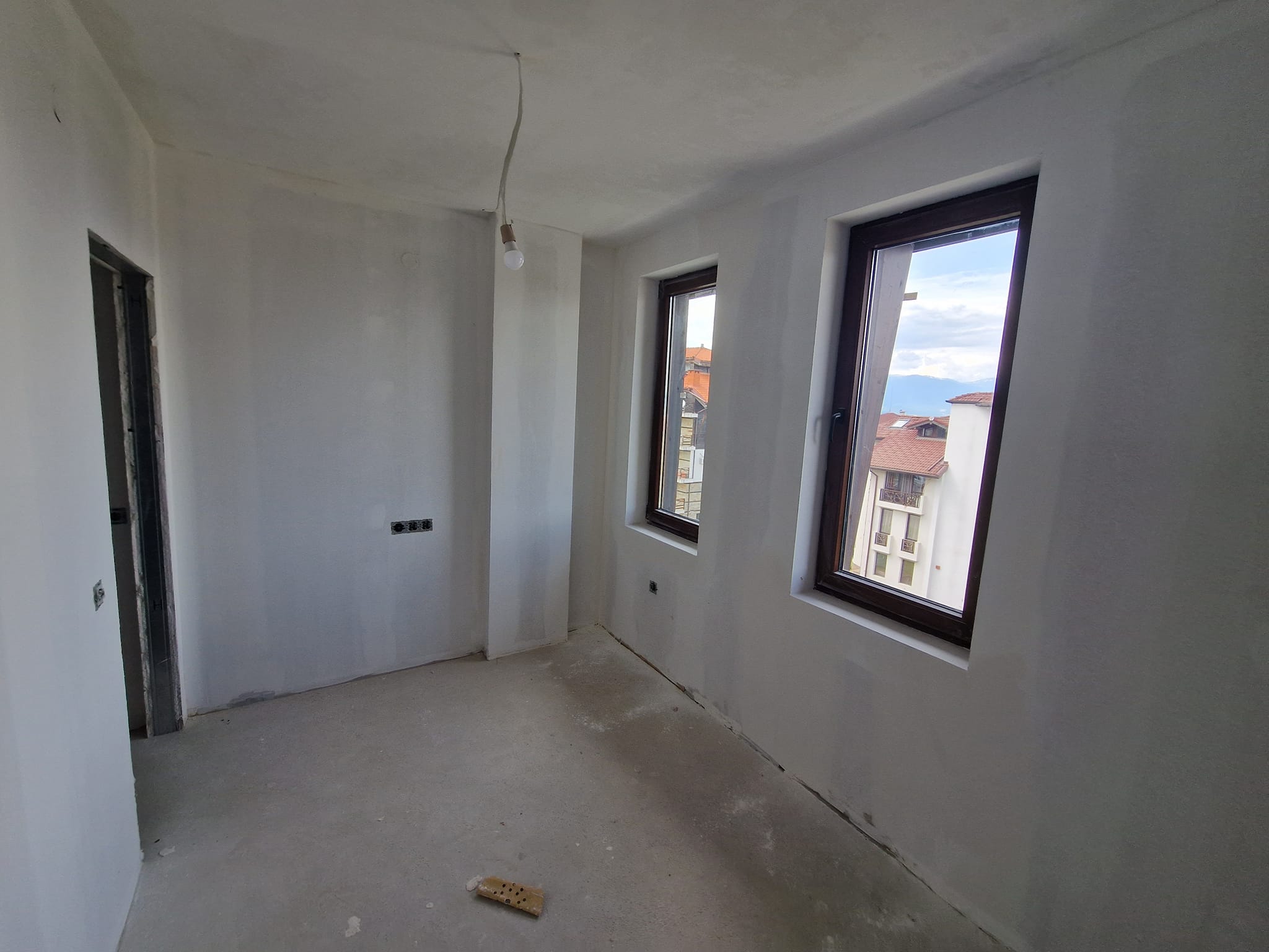 Affordable two bedroom apartment for sale in Bansko