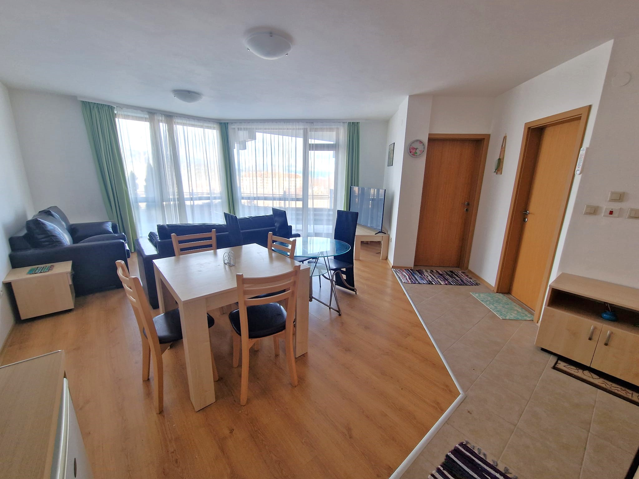 Spacious furnished one bedroom apartment for sale in Aspen Golf, Razlog area