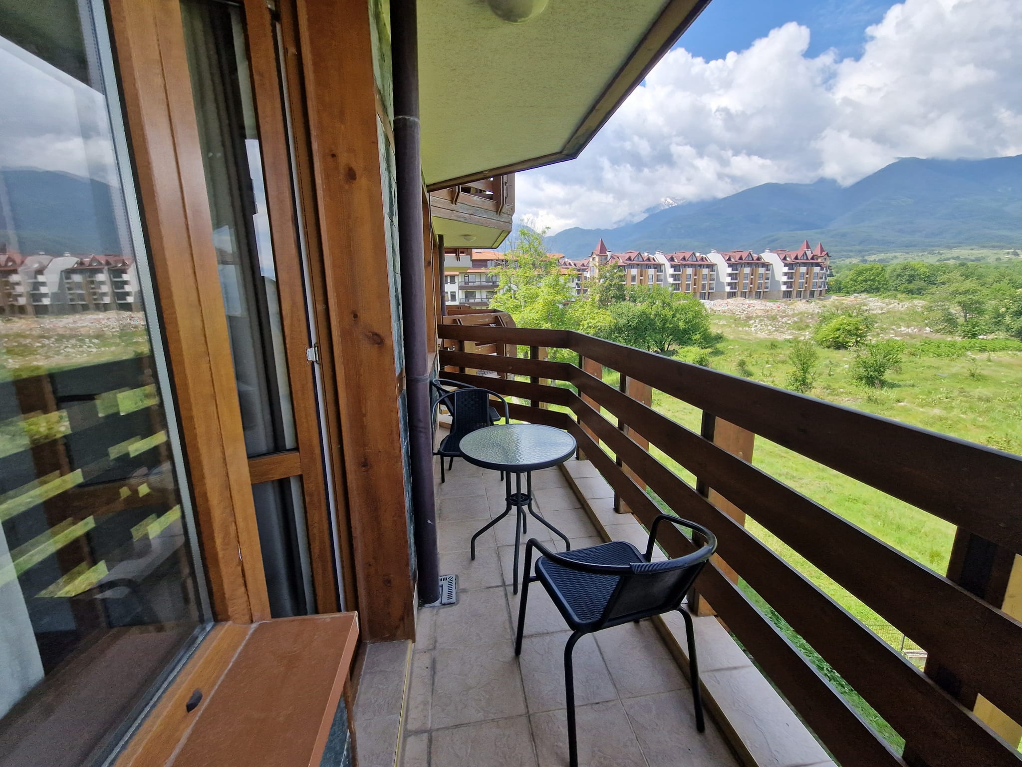 Modern furnished apartment in Belvedere Holiday Club for sale in Bansko