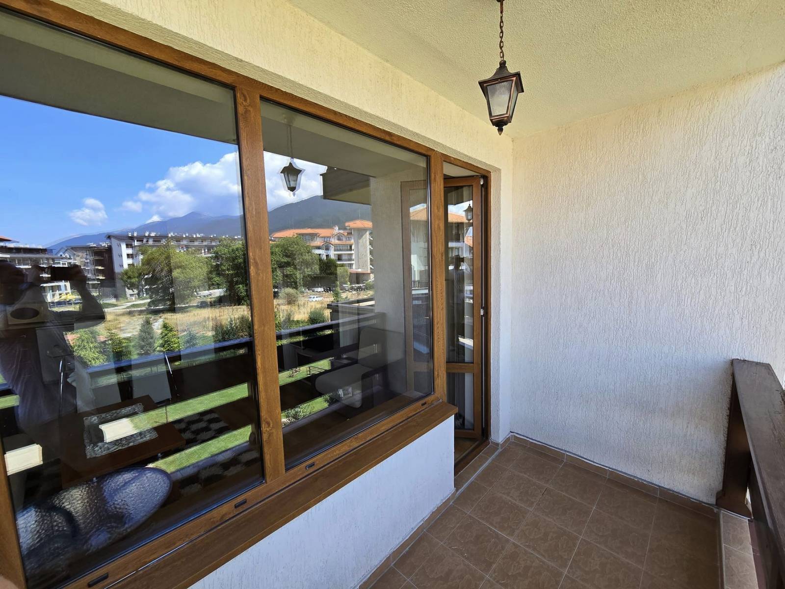 One bedroom apartment with a wonderful mountain view in Bansko, 100 meters from the ski lift