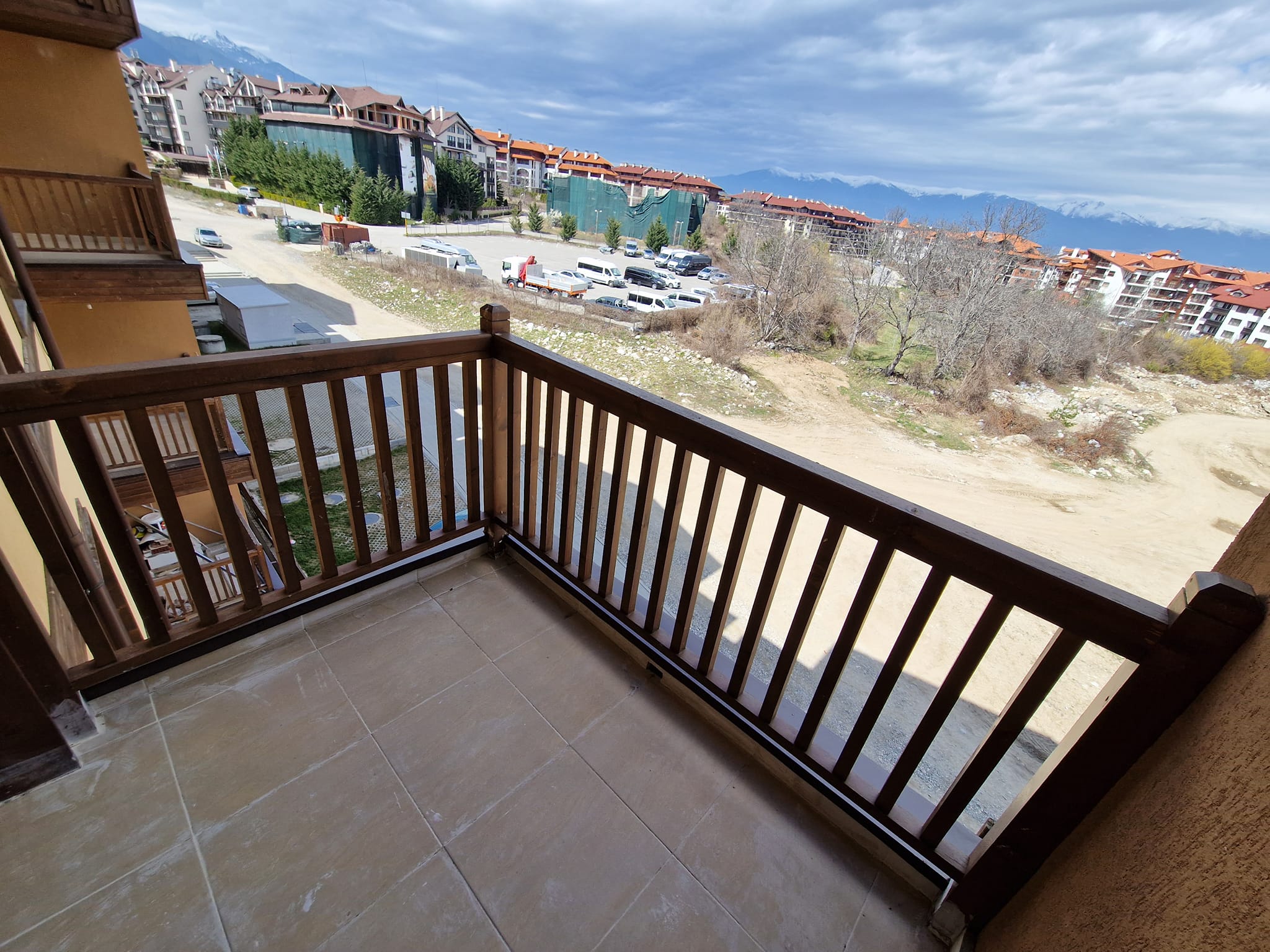 One-bedroom unfurnished apartment with a terrace in Bansko