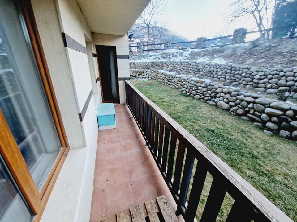 Bansko: Two bedroom apartment with a fireplace in the Prespa complex