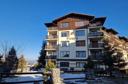 Bansko: Two bedroom apartment with a fireplace in the Prespa complex