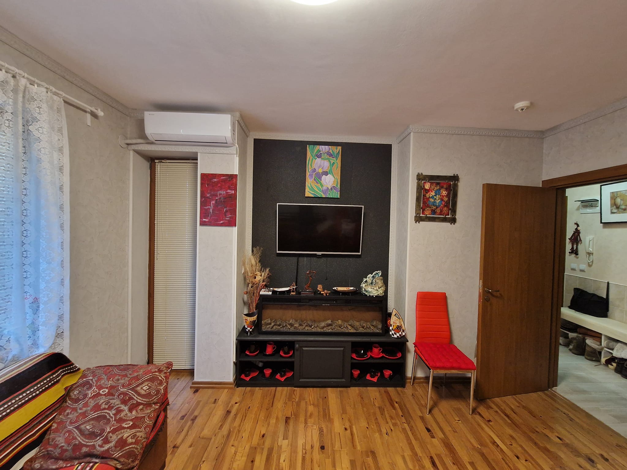 Functionally furnished one bedroom apartment at a bargain price in Bansko