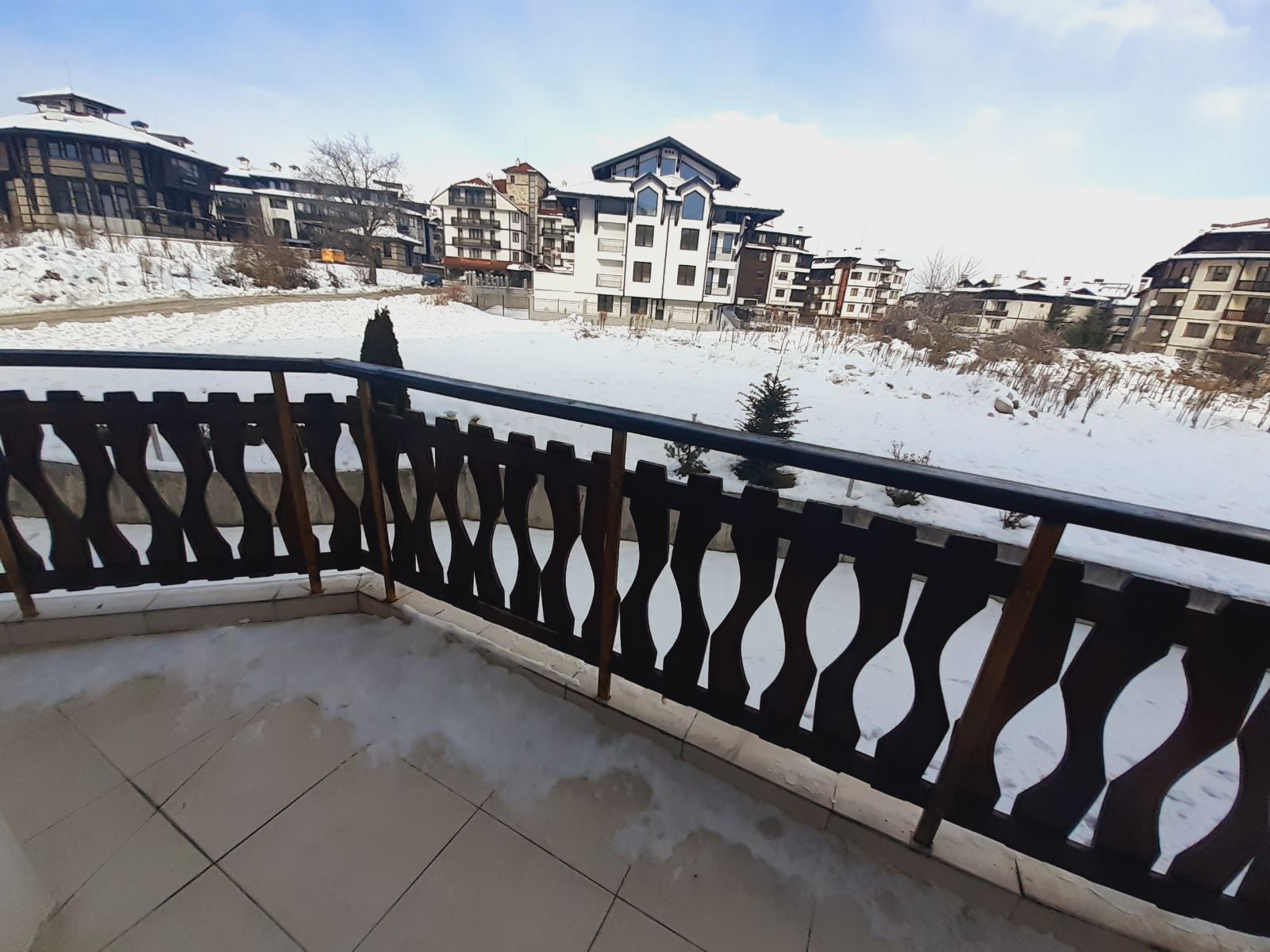 Bansko: Two-bedroom apartment in a gated complex Elegant LUX with pool