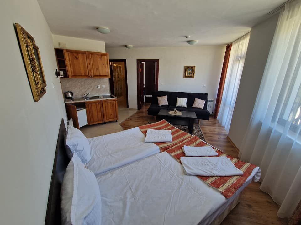 Furnished one bedroom apartment with a terrace overlooking the Pirin Mountains