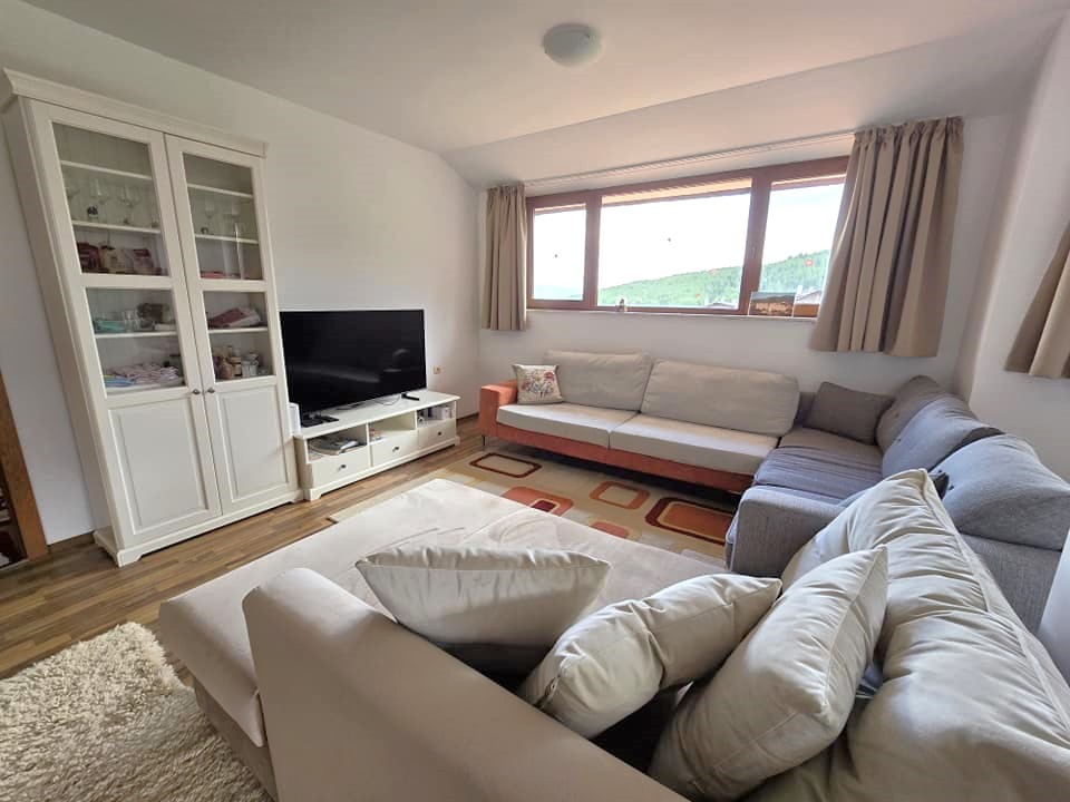 A unique two bedroom apartment with a frontal view of Todorka for sale in Bansko