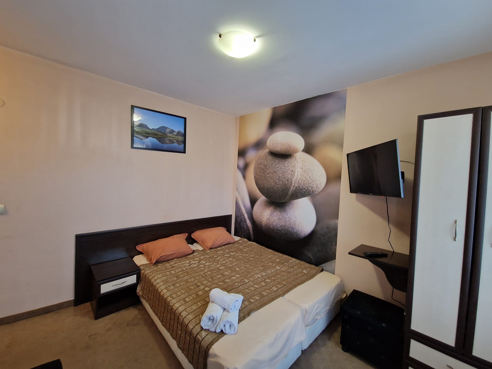 A cozy family hotel in the very center of Bansko