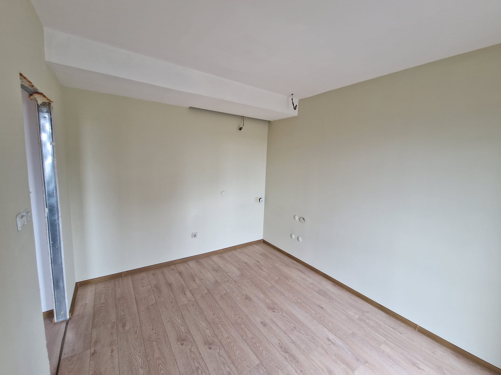 One bedroom apartment with a spacious porchway in a residential building with a low fee