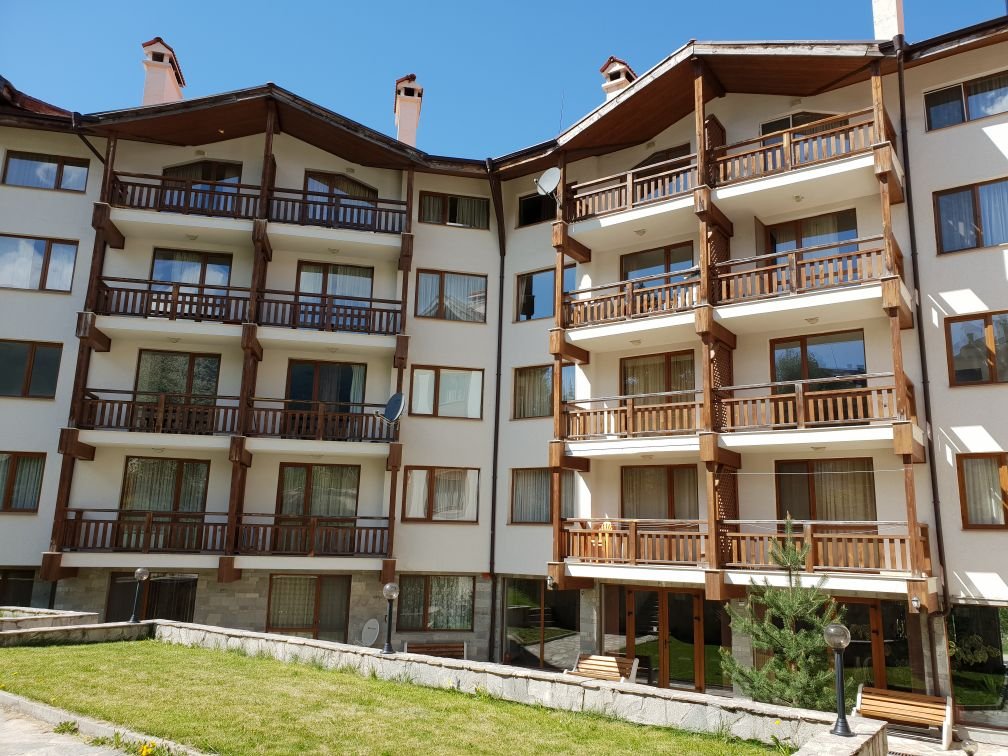 One bedroom apartment with low maintenance fee for sale in Bansko