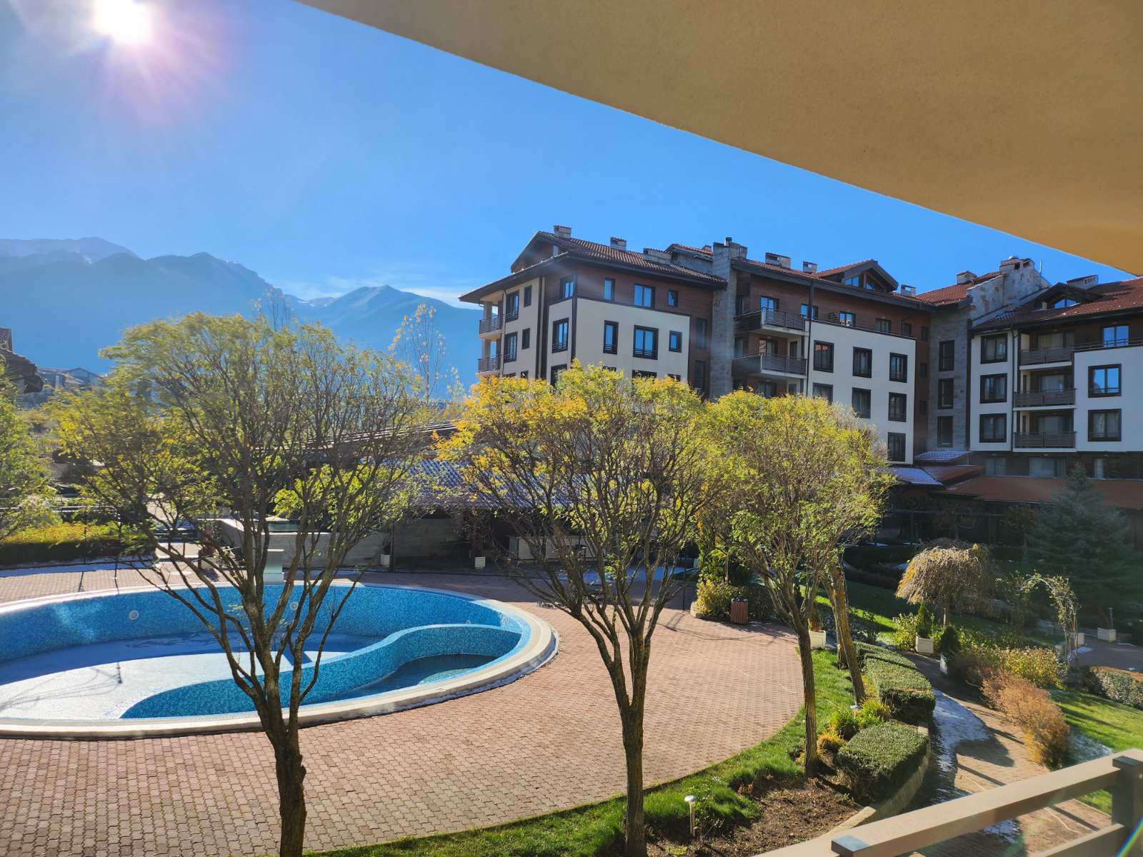 Two bedroom south-facing apartment for sale in Murite complex, next to Pirin Golf