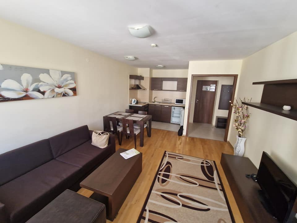 South one bedroom apartment in the All Seasons Club complex in Bansko