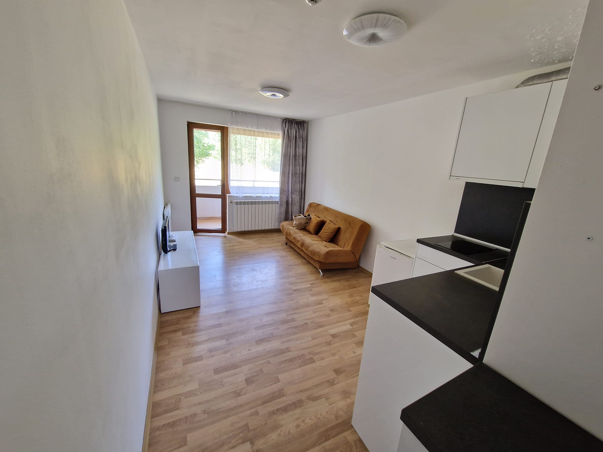 Sunny one bedroom apartment for sale, located at the foot of Pirin mountain with a unique view