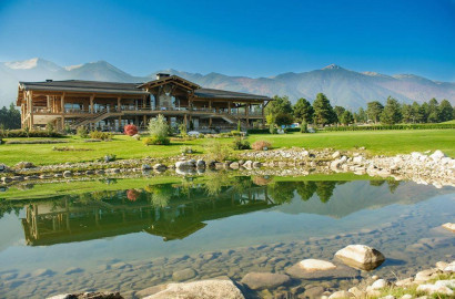 Pirin Golf & Country Club for sale: Spacious 1-bedroom apartment with beautiful views of the Golf Course