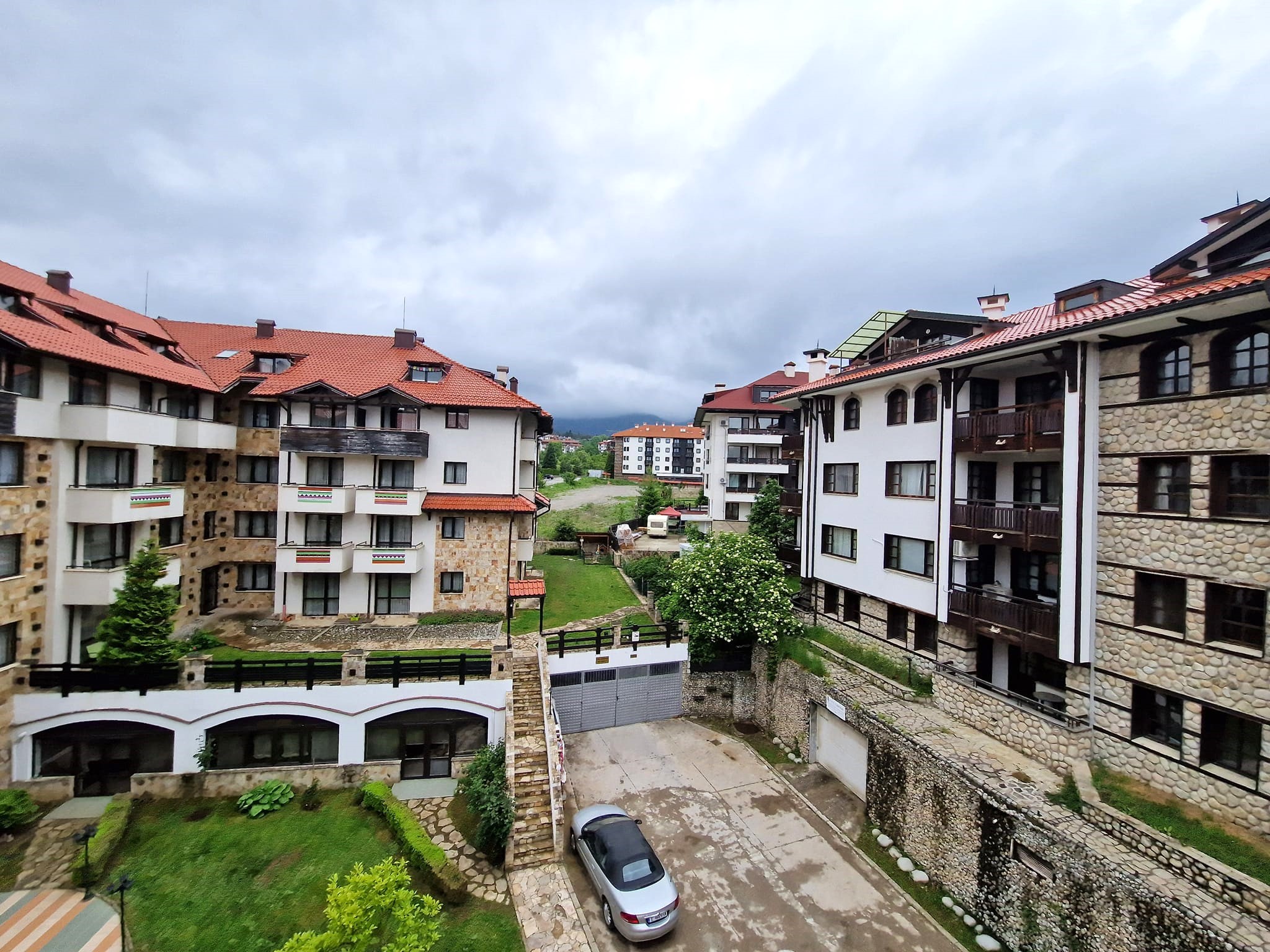 Two bedroom apartment with a view of the Pirin Mountains for long-term rent in Bansko