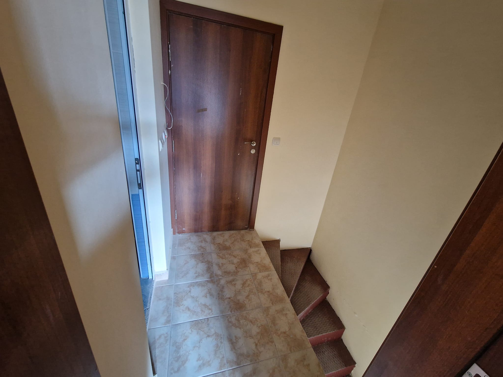 One bedroom maisonette for sale with low maintenance fee in Bansko next to the ski lift