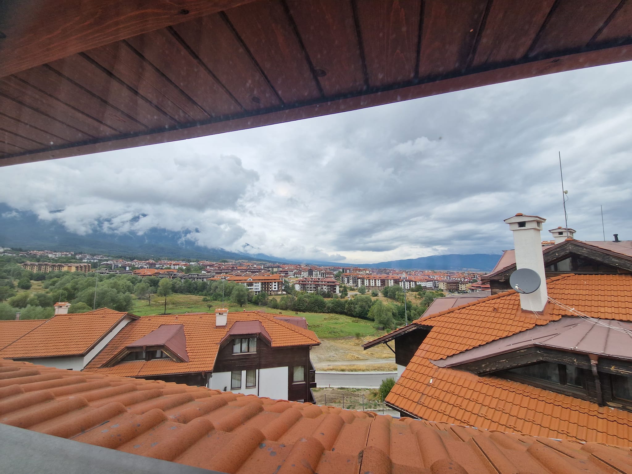 Furnished one-bedroom apartment for sale in the Royal Park complex, Bansko