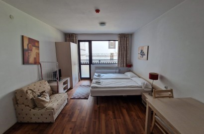 Affordable, furnished, ready-to-move-in studio with low maintenance fee in Bansko