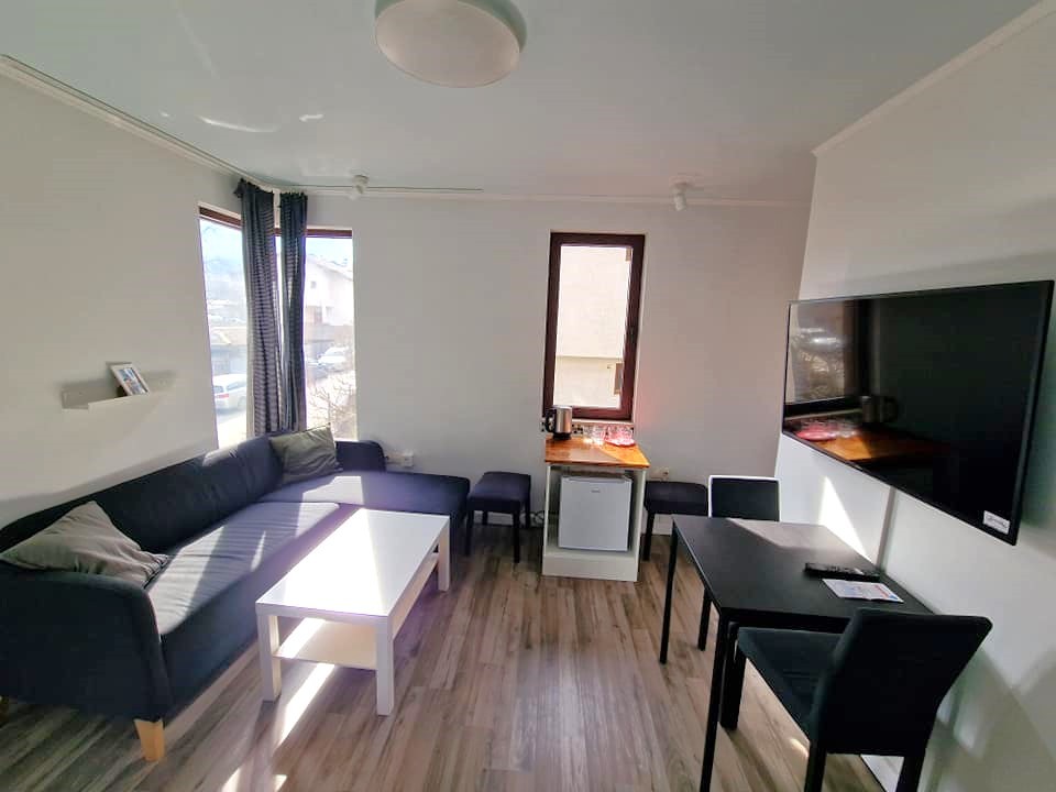 Spacious, practically furnished studio for sale 250 meters from the ski lift in Bansko