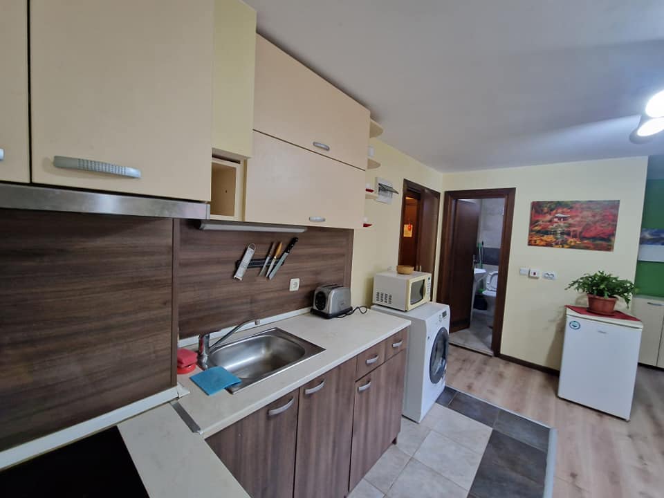 Spacious studio with terrace for sale in Royal Bansko aparthotel