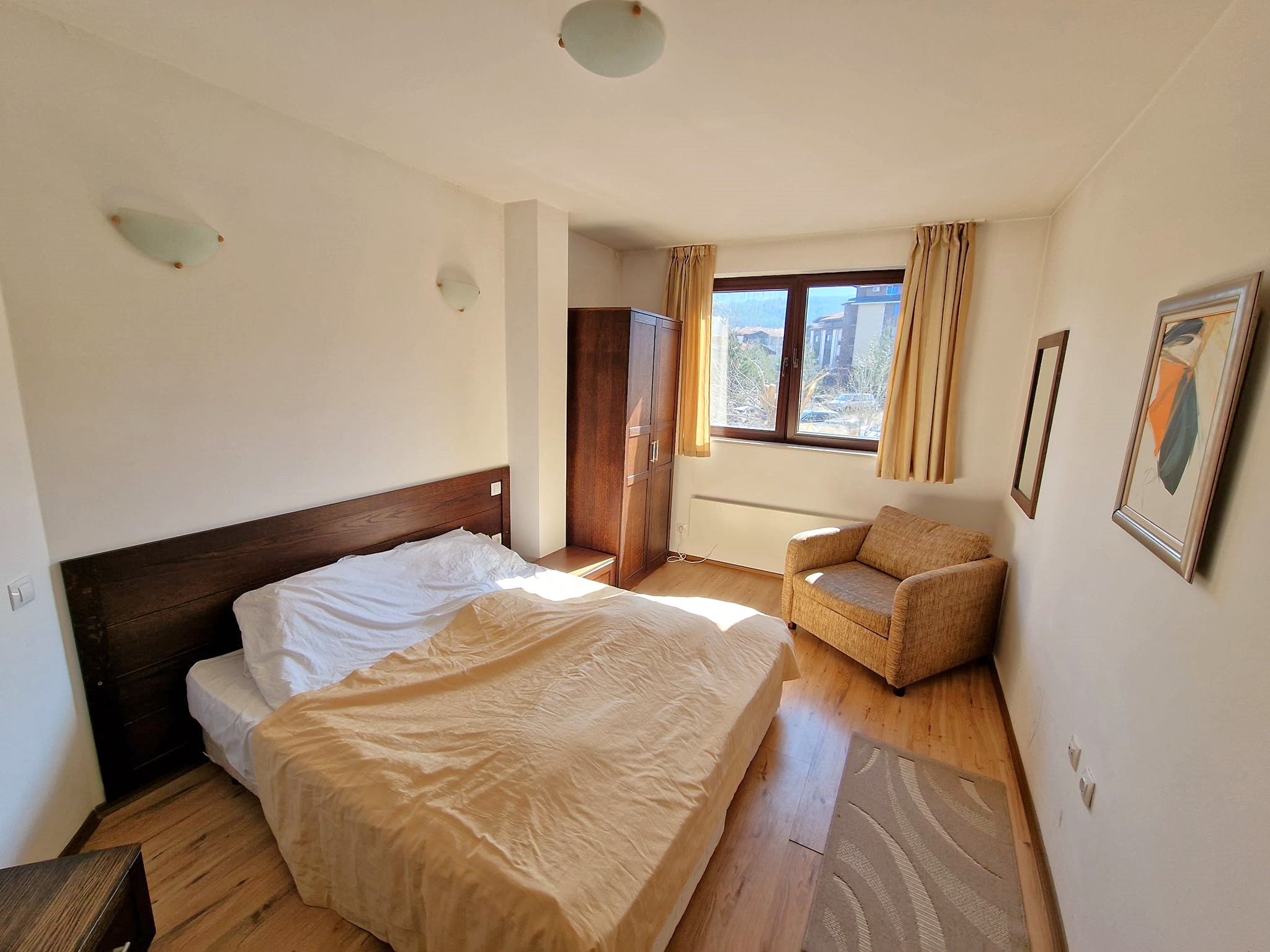 South one bedroom apartment only 200 meters from Kempinski Hotel and Victoria Restaurant