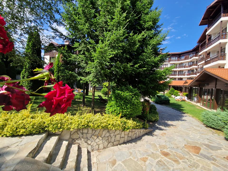 One-bedroom apartment with frontal view of Pirin for sale in Winslow Infinity, Bansko