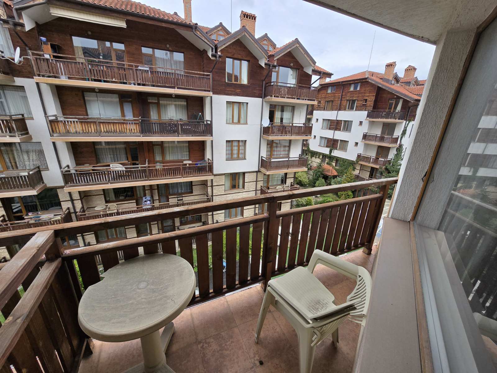 Furnished studio for sale with a view of the Pirin Mountain in Bansko