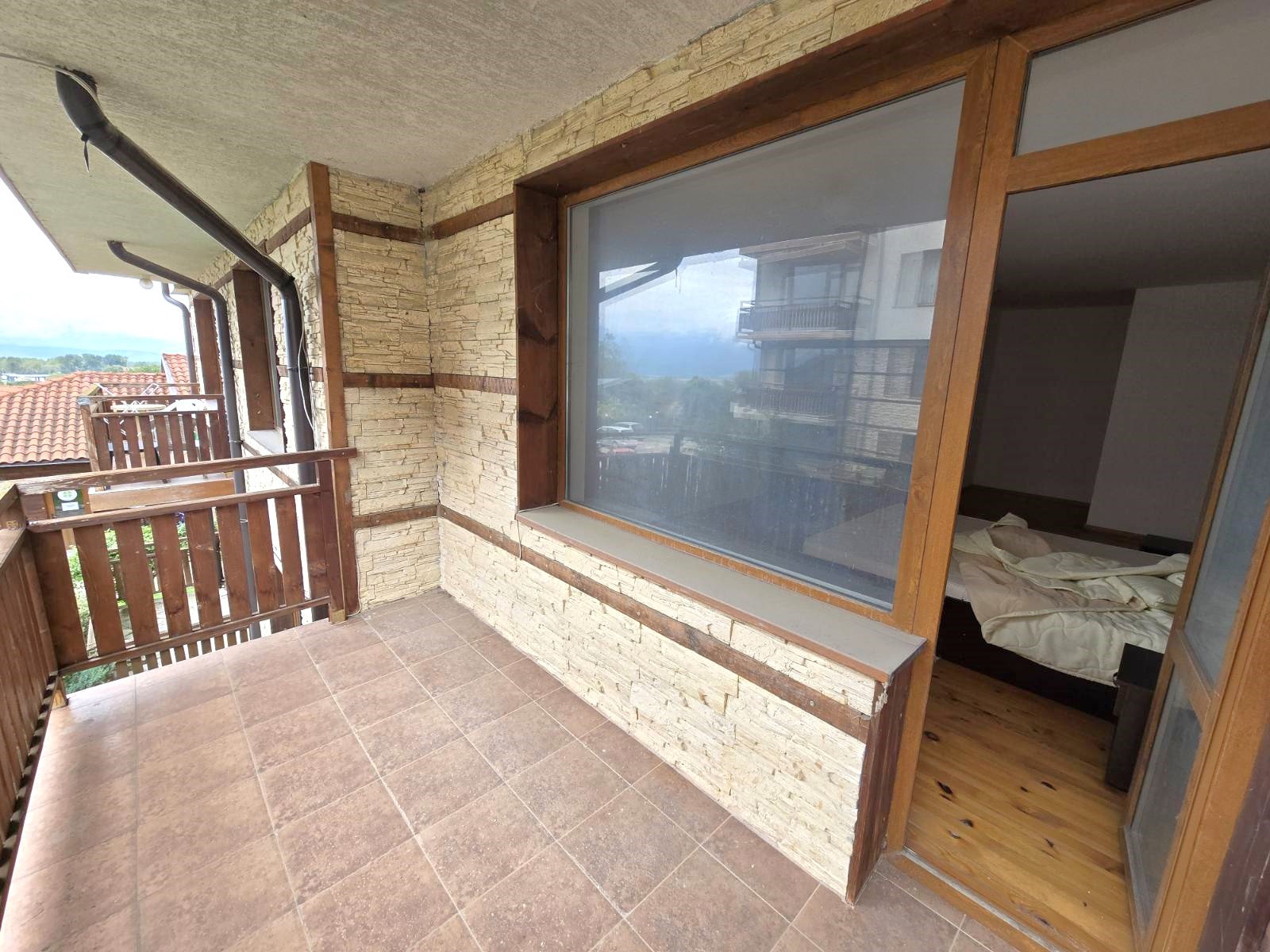 Furnished one-bedroom maisonette for sale in a year-round complex in Bansko