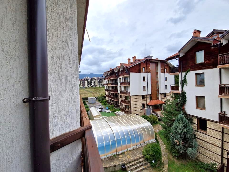 Studio for sale with a view of the Pirin Mountains in the town of Bansko