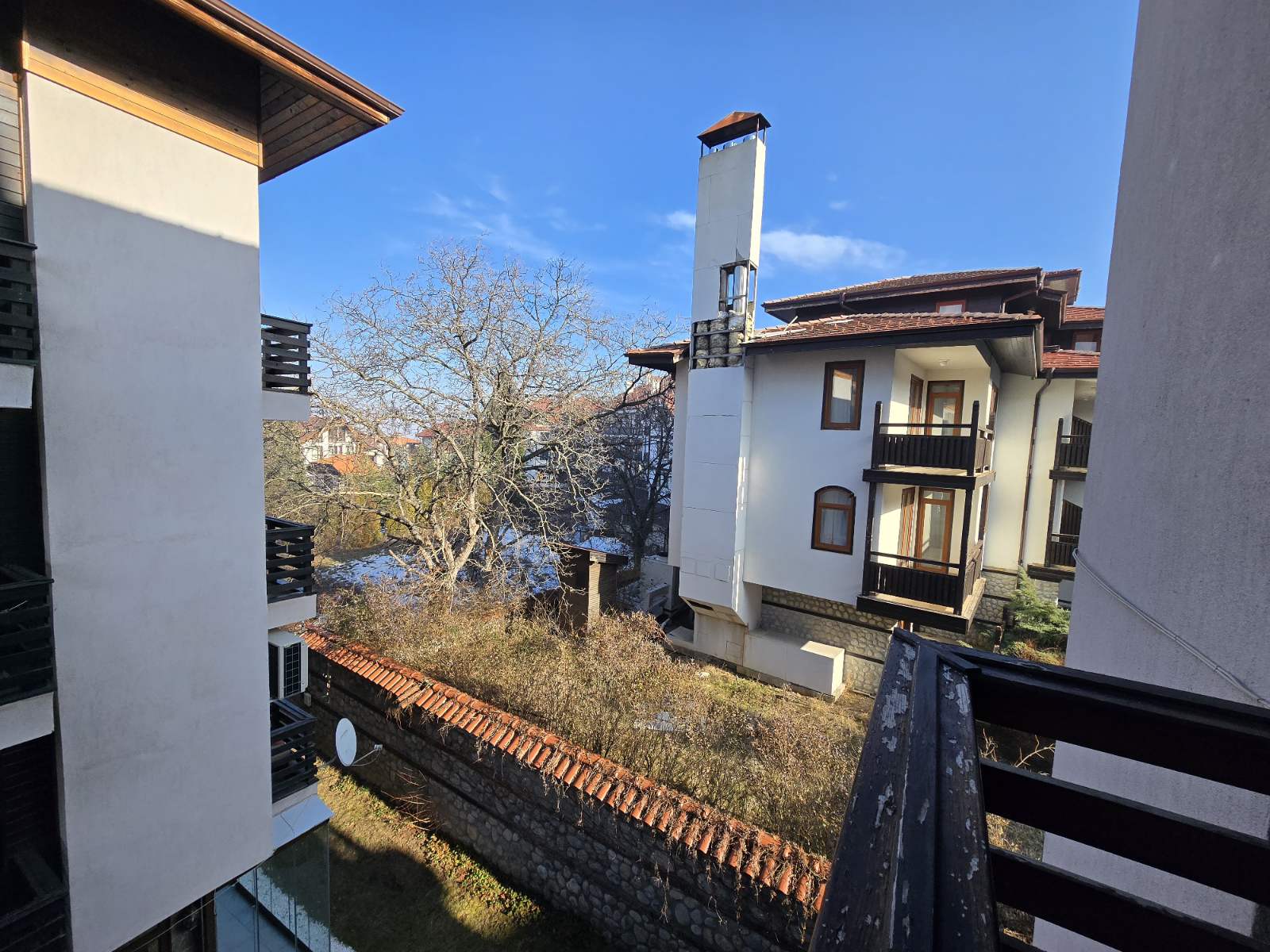 TOP LOCATION! Luxurious two-bedroom apartment in a residential building next to the ski lift in Bansko! NO COMMISSION FROM THE BUYER!